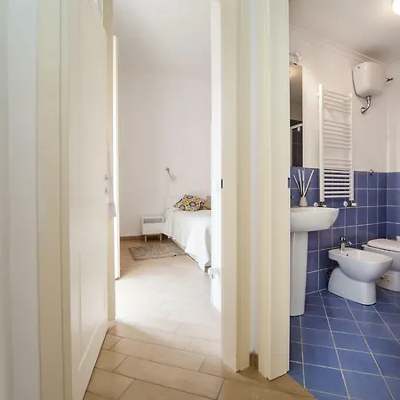Napoli Centro Suite - Duomo Apartment Exterior photo