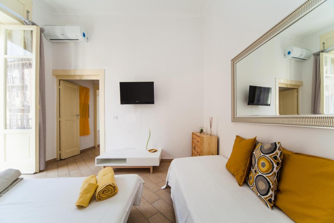 Centro - Duomo Holiday home Naples